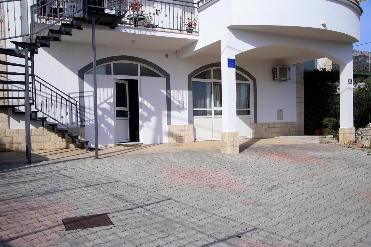 Charming Carmen Apartment Kaštela Exteriör bild